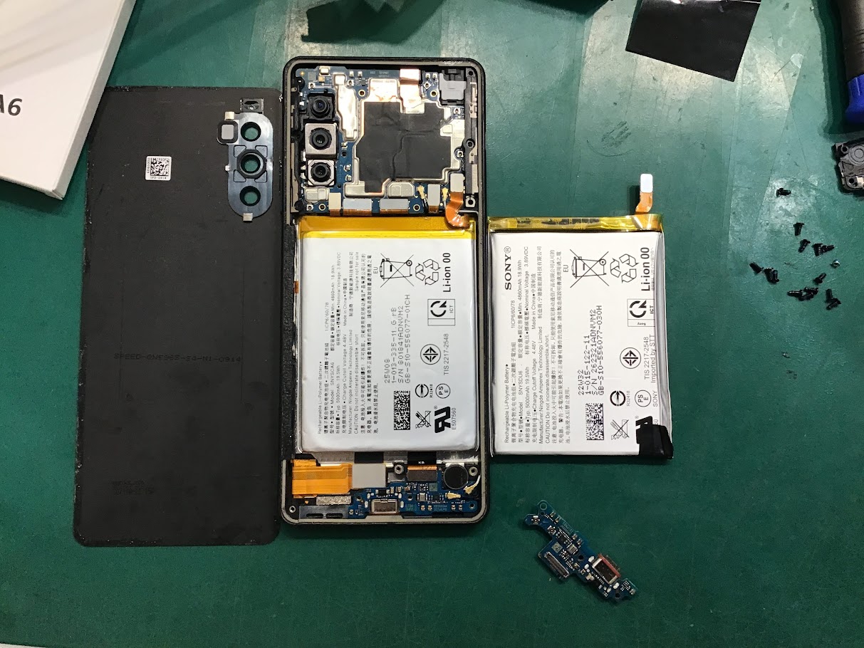 AQUOSsense6のバッテリー交換ならデータそのまま修理可能なスマホ修理工房セレオ甲府店へ！